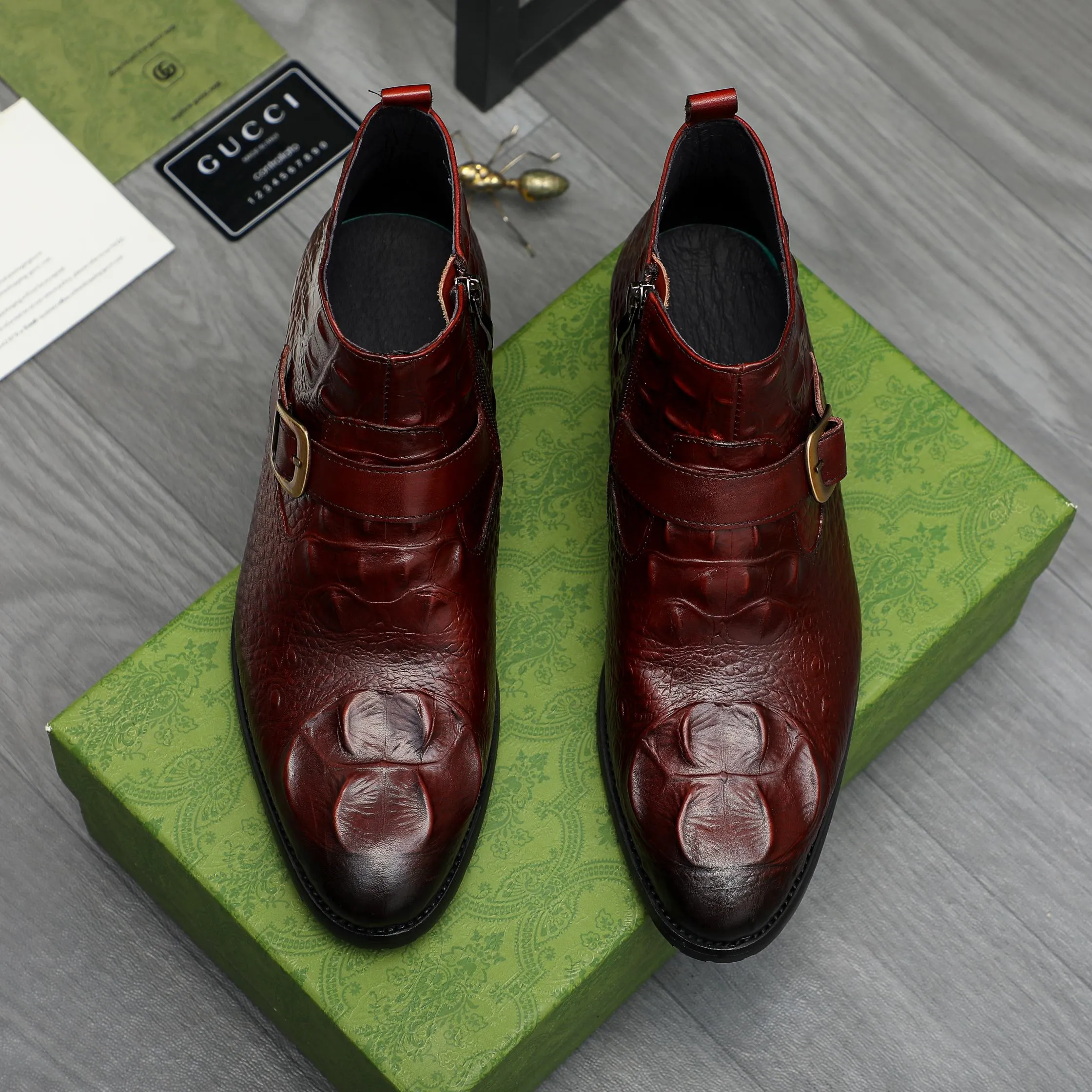 Men's shoes 💰p620 Product trademark: GUCCI "Gucci" high-top business leather shoes Regular size: 37-46 (37.46 is custom-made and non-returnable) Product materials: Selected crocodile pattern cowhide upper, pigskin lining, rubber outsole